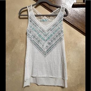 Maurice’s tank with aqua and grey